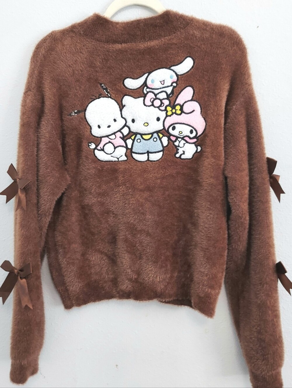 Hello Kitty & Friends Fuzzy Brown Cardigan Women Medium Kawaii